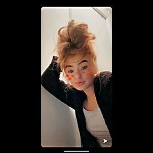 Meet your Posher, Rainy